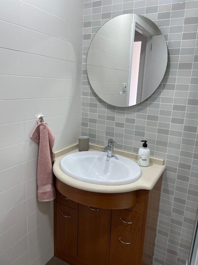 Acogedor Apartamento Vallparadis Con Parking Terrassa Exterior foto